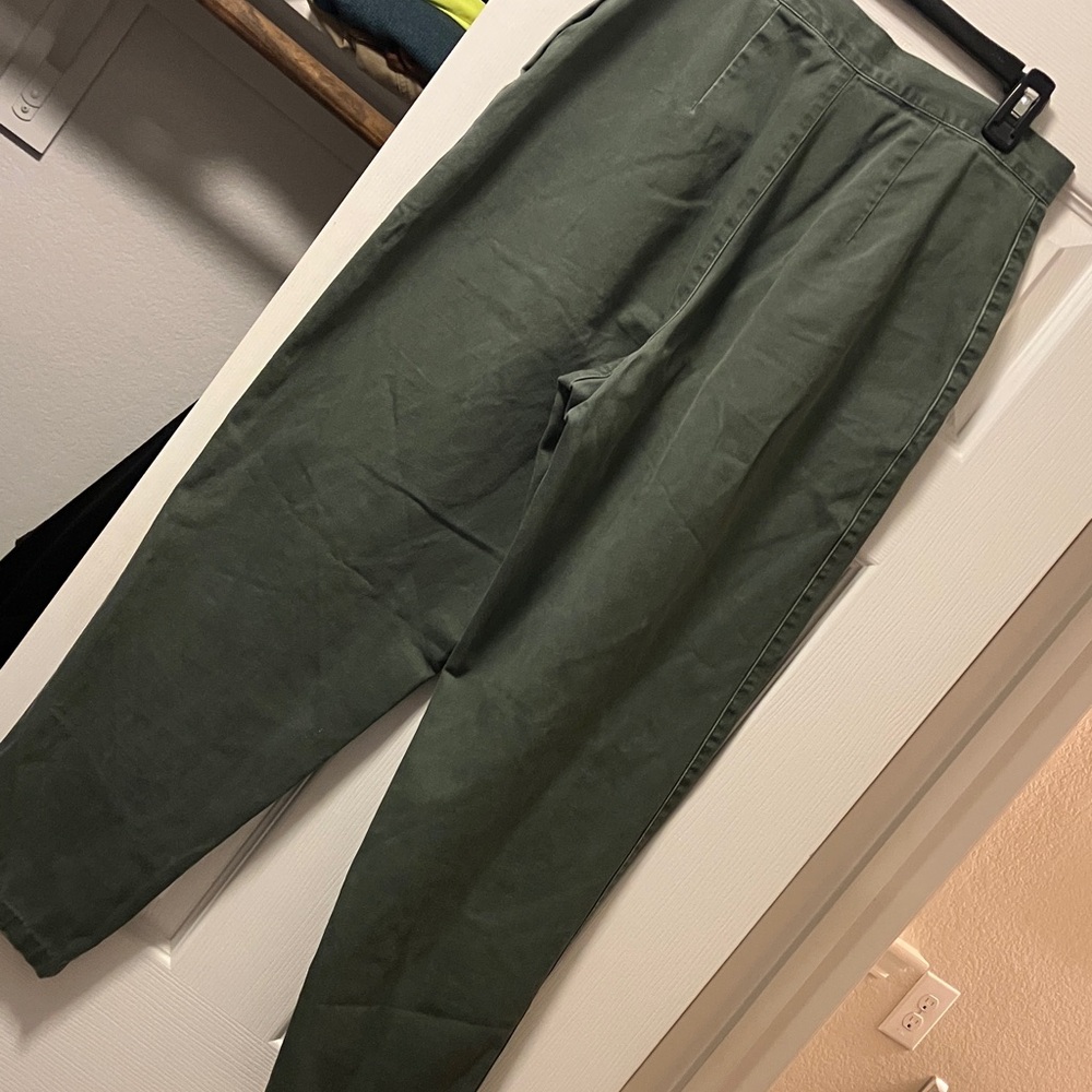 Ann Taylor Olive Green Chinos - Picture 11 of 11